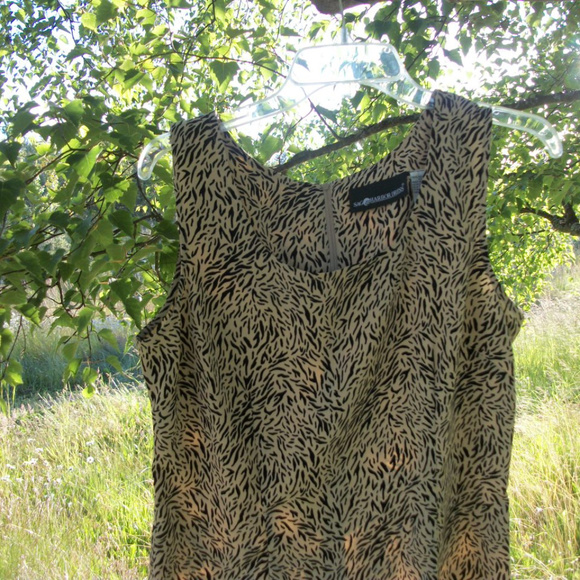 TRENDING ANIMALS ANIMALS ANIMALS  SAG HARBOR BEIGE BLACK ANIMAL SHEATHE … - Picture 1 of 8